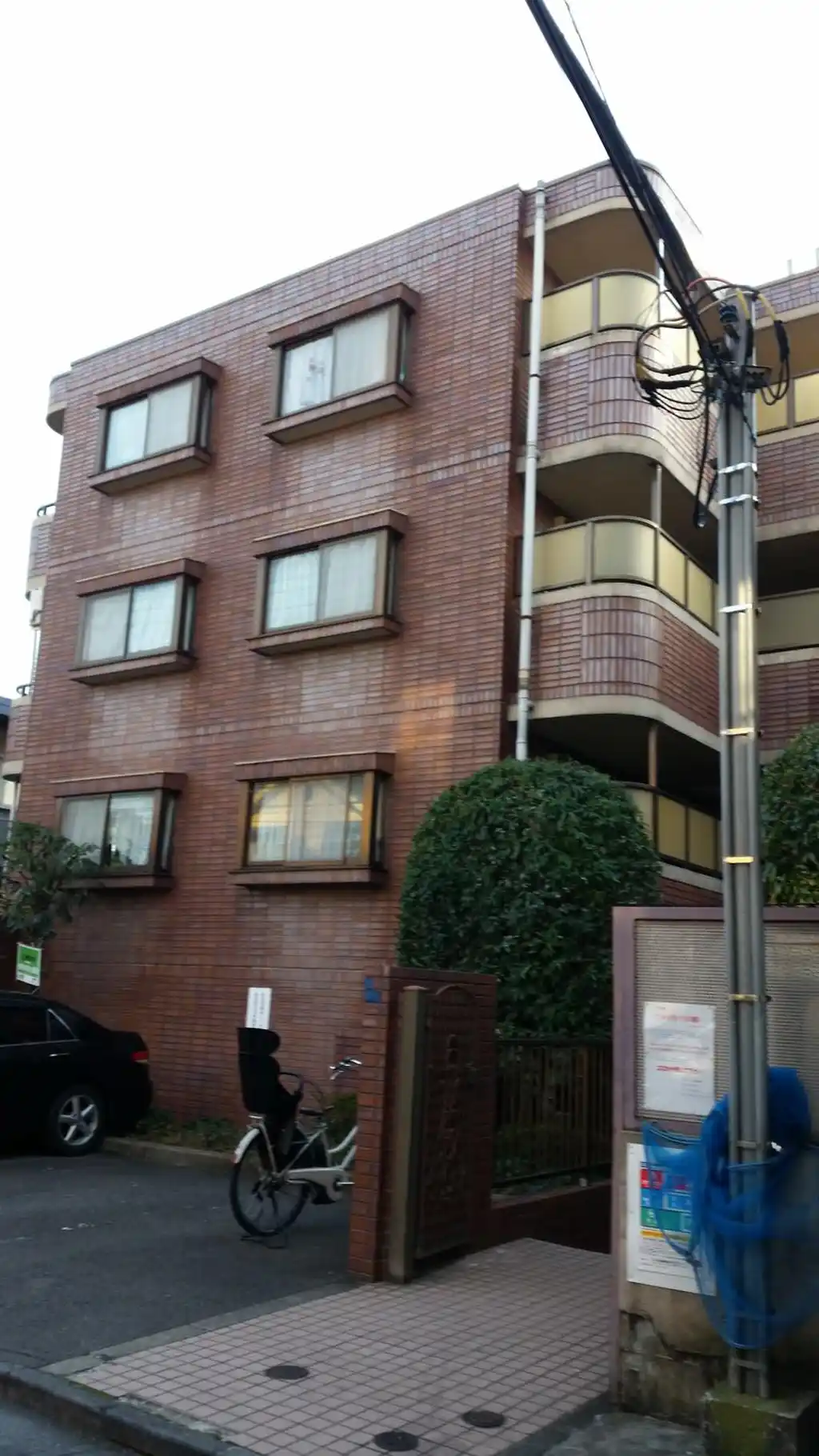 ファミネス大森 外観