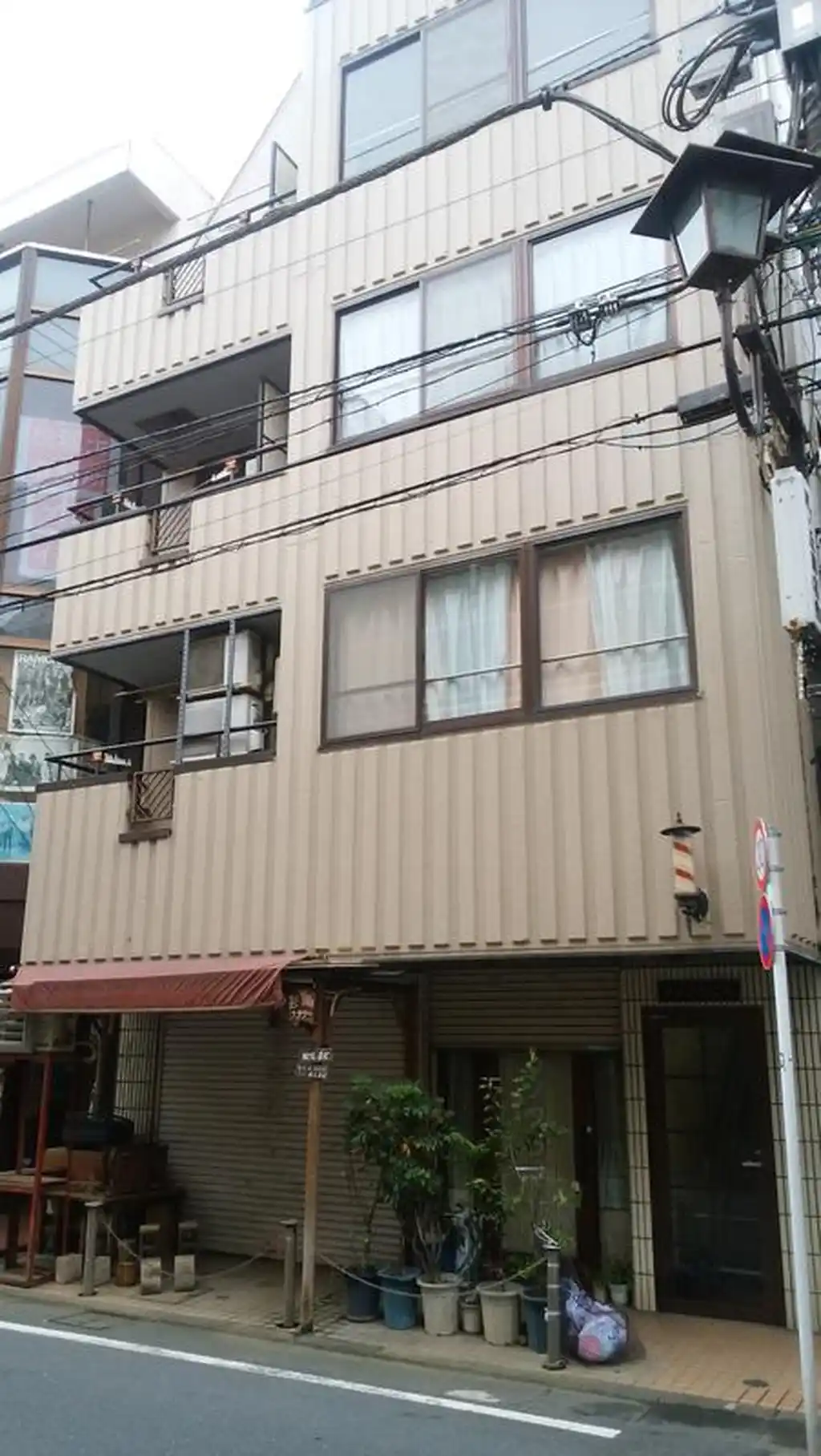 タノクラビル 外観