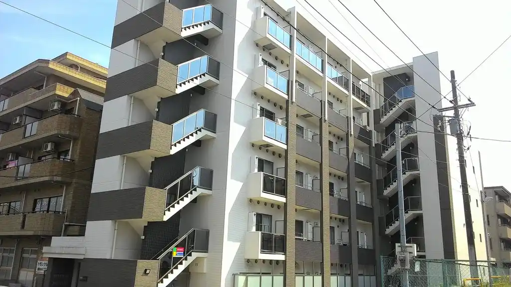 ラ カーサ横浜 外観
