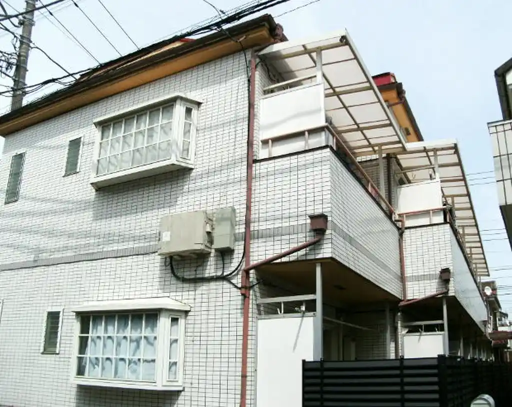 クレセントハイツ本町 外観