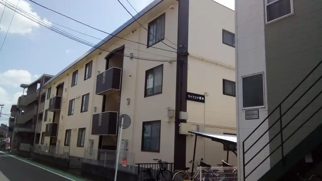 ライフコア橋本 外観