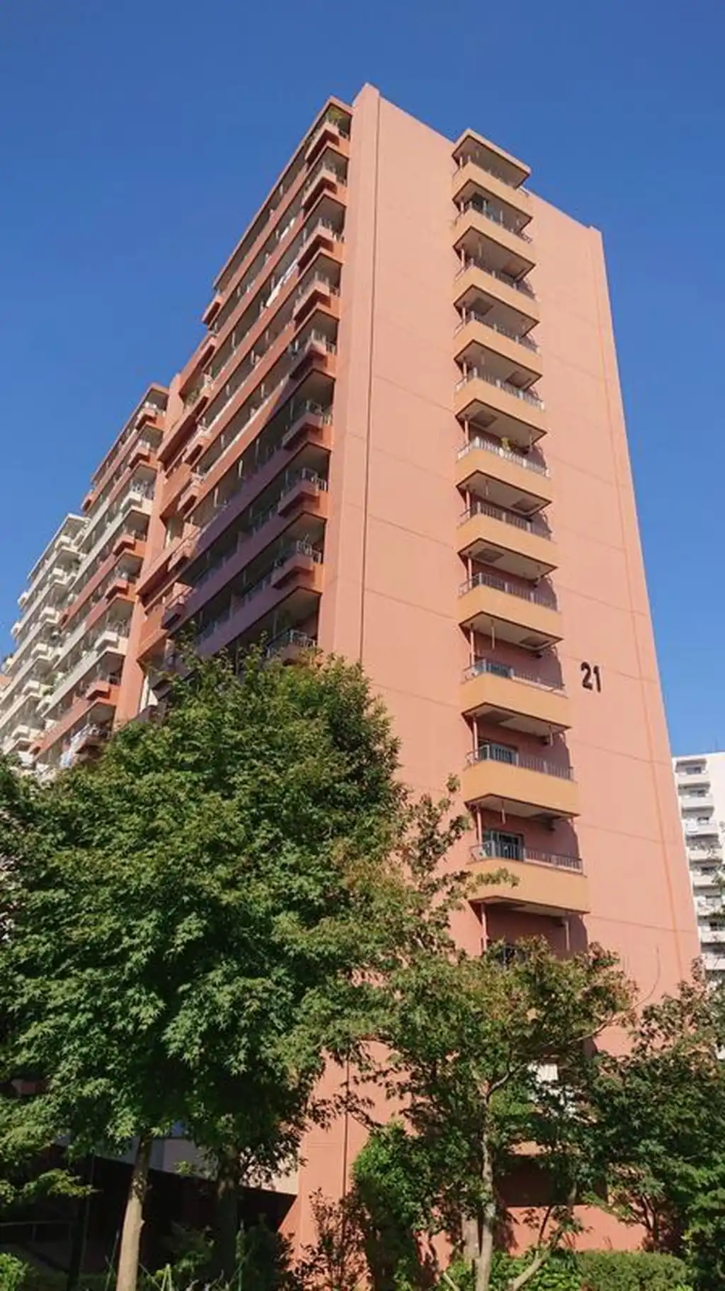 若葉台団地2-21号棟 外観