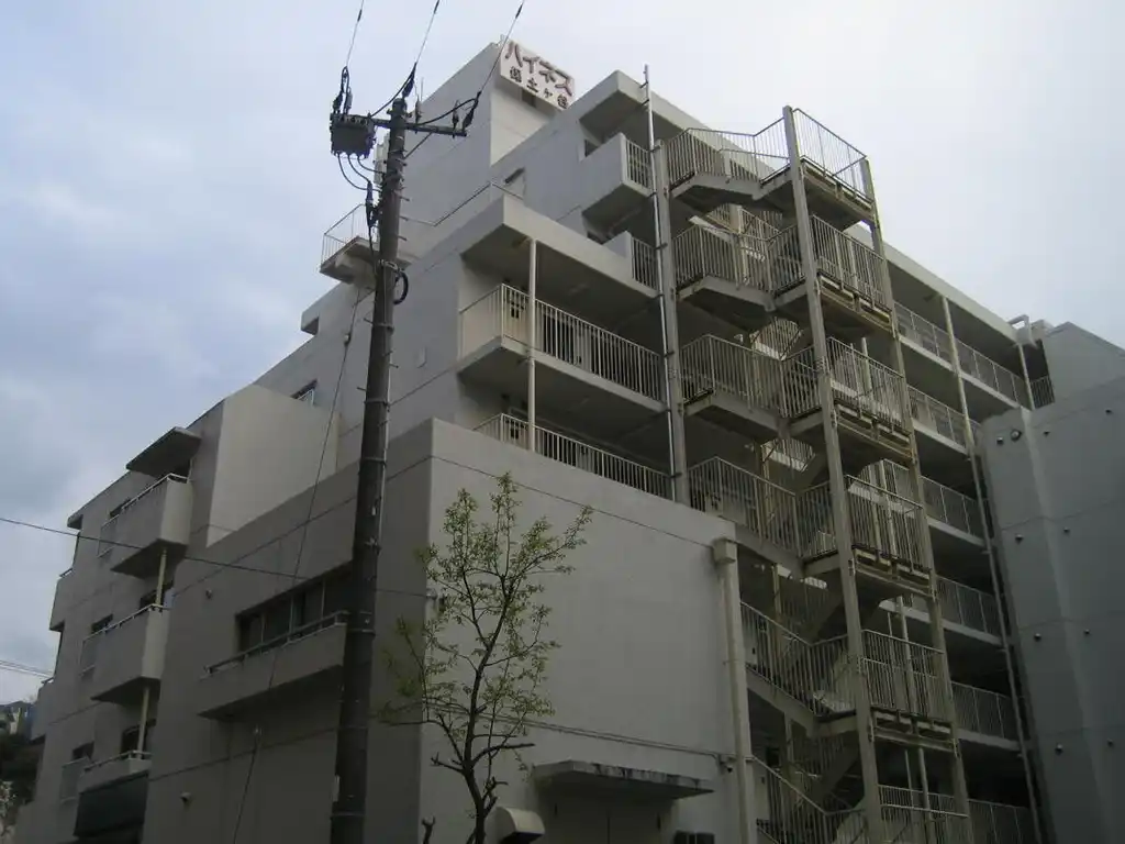 ハイネス保土ケ谷 外観