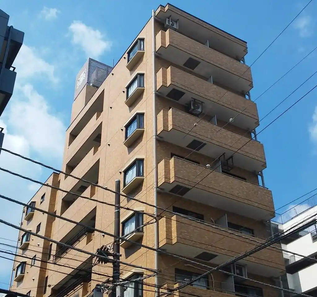 ライオンズマンション反町 外観