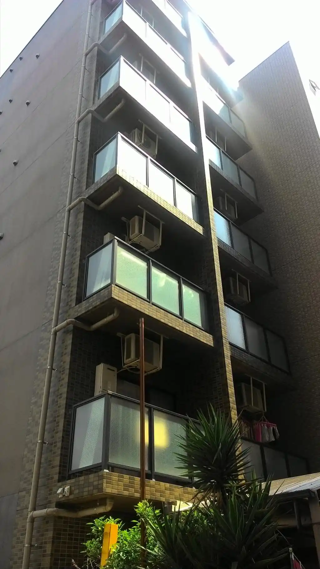 ランドワールド中川9号館 外観