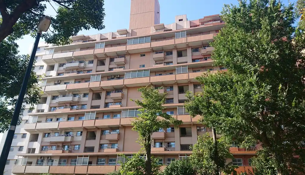 若葉台団地2-25号棟 外観