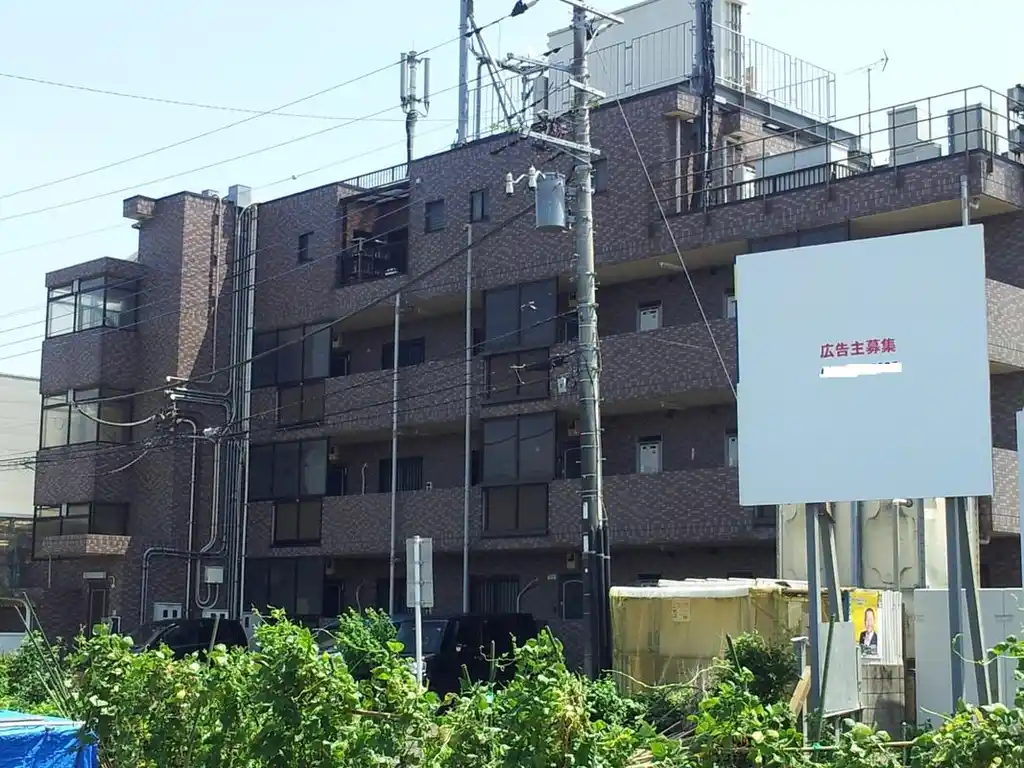 グランドゥール・クシマ 外観