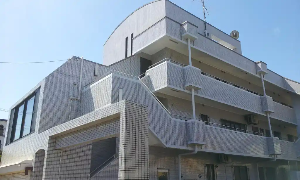 ハウゼオオクボ 外観