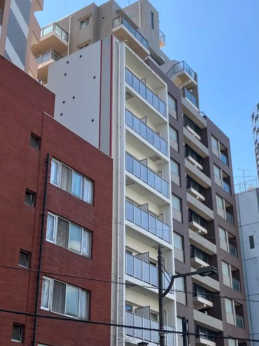 デコズキャッスル赤坂 外観
