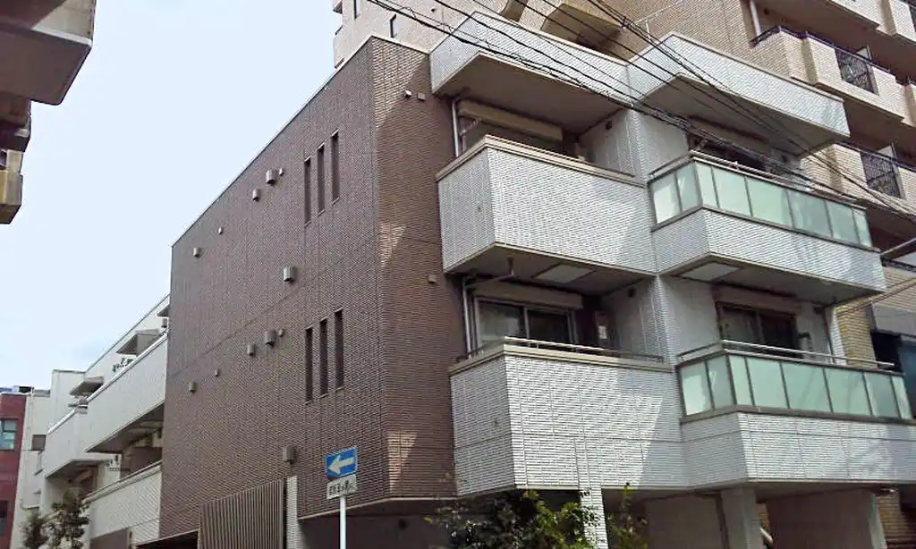 メゾン本八幡駅前 外観