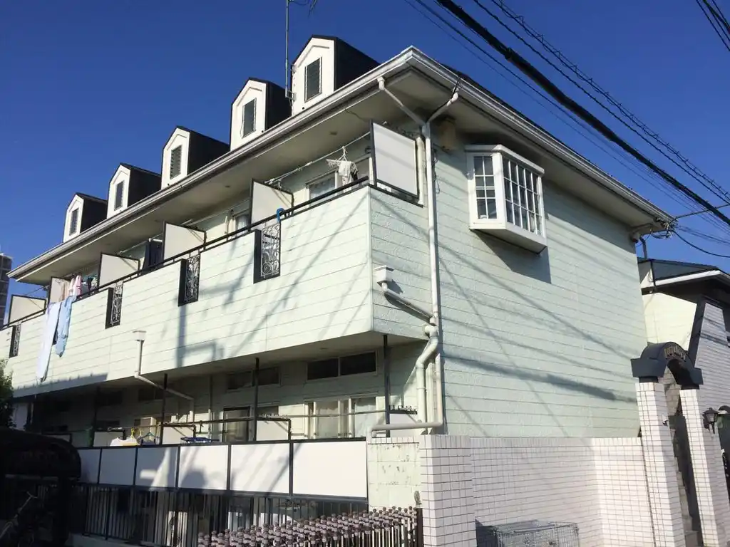 レオパレス桜ヶ丘 外観