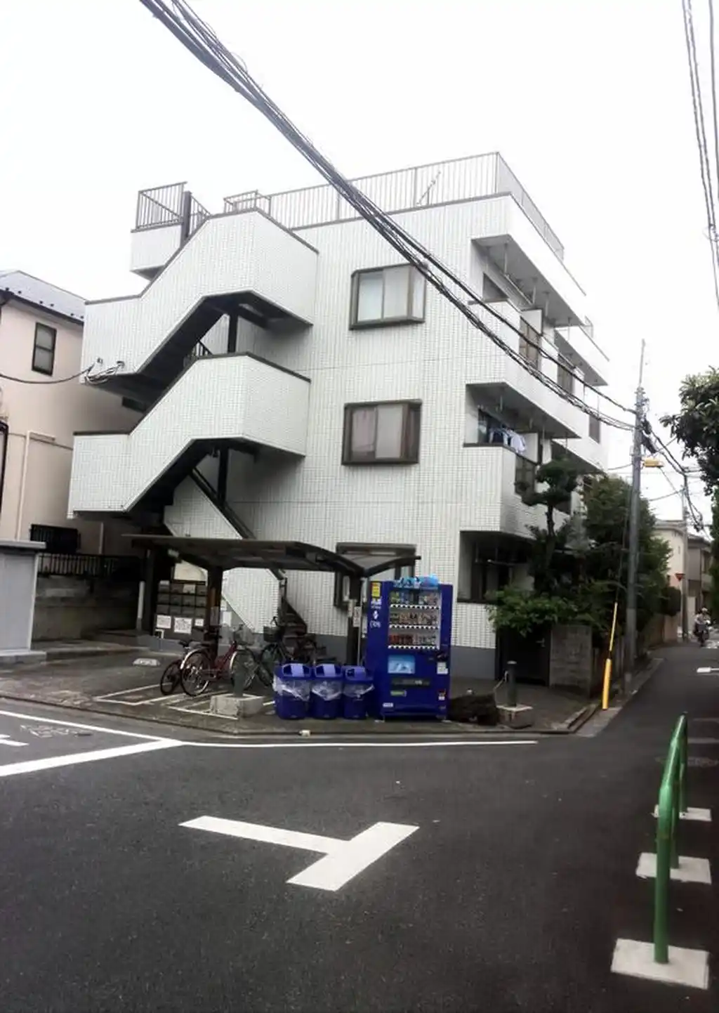 ジャスト・パレス 外観