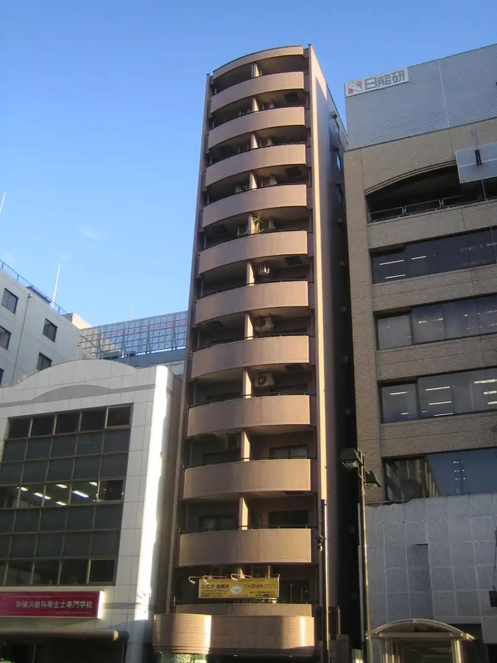 エクセレントプラザ新横浜 外観