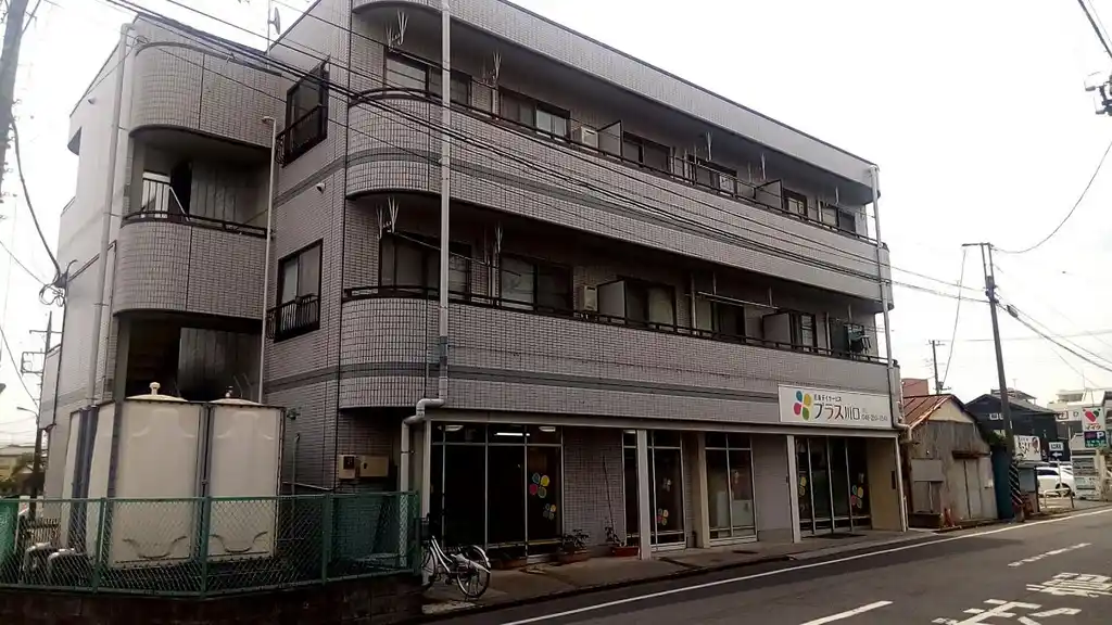 三榮ハイツ 外観