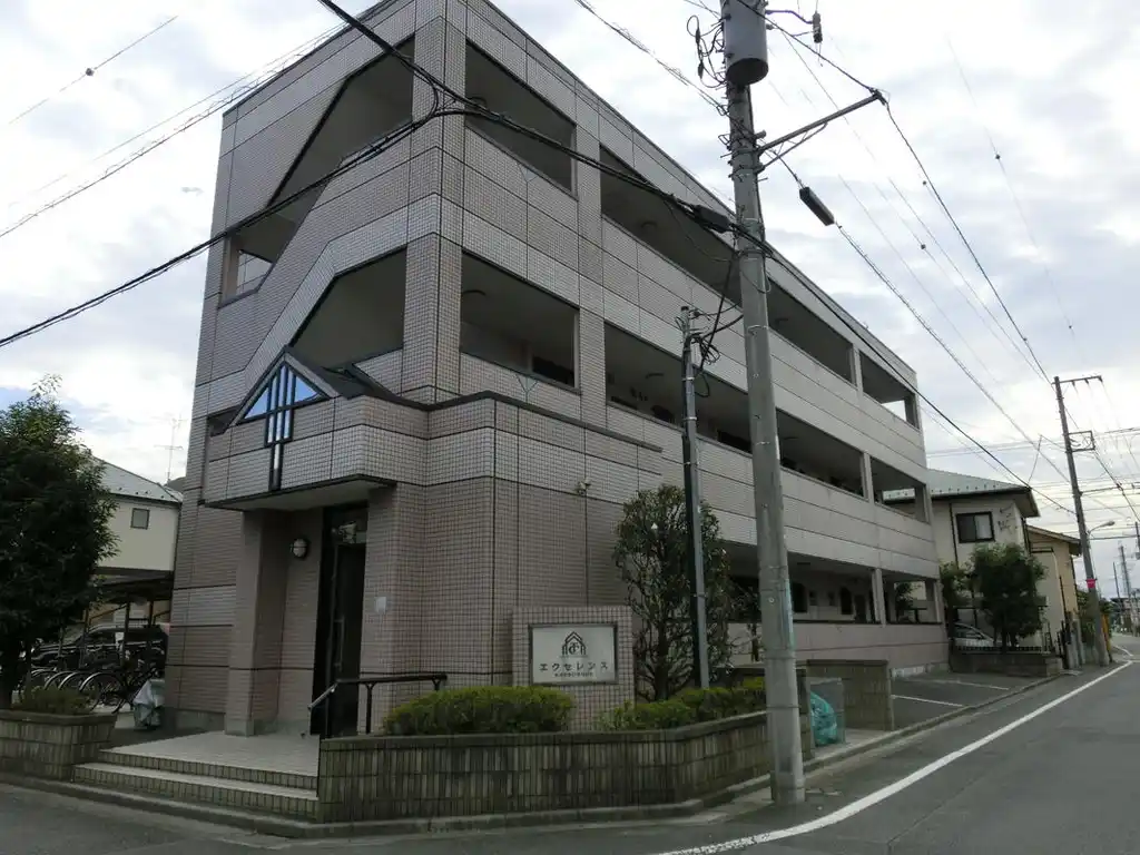 エクセレンス 外観