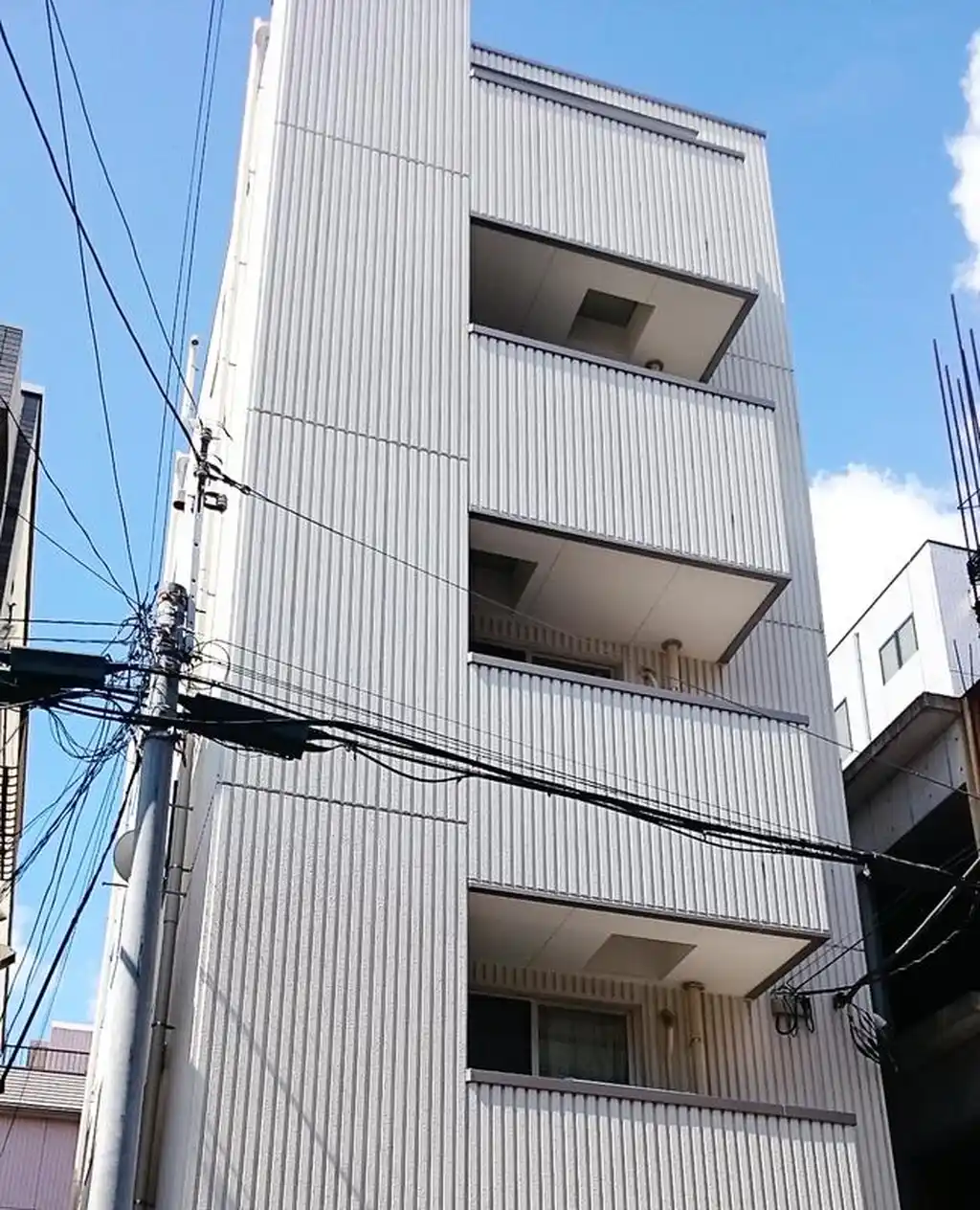 ラクス本八幡 外観