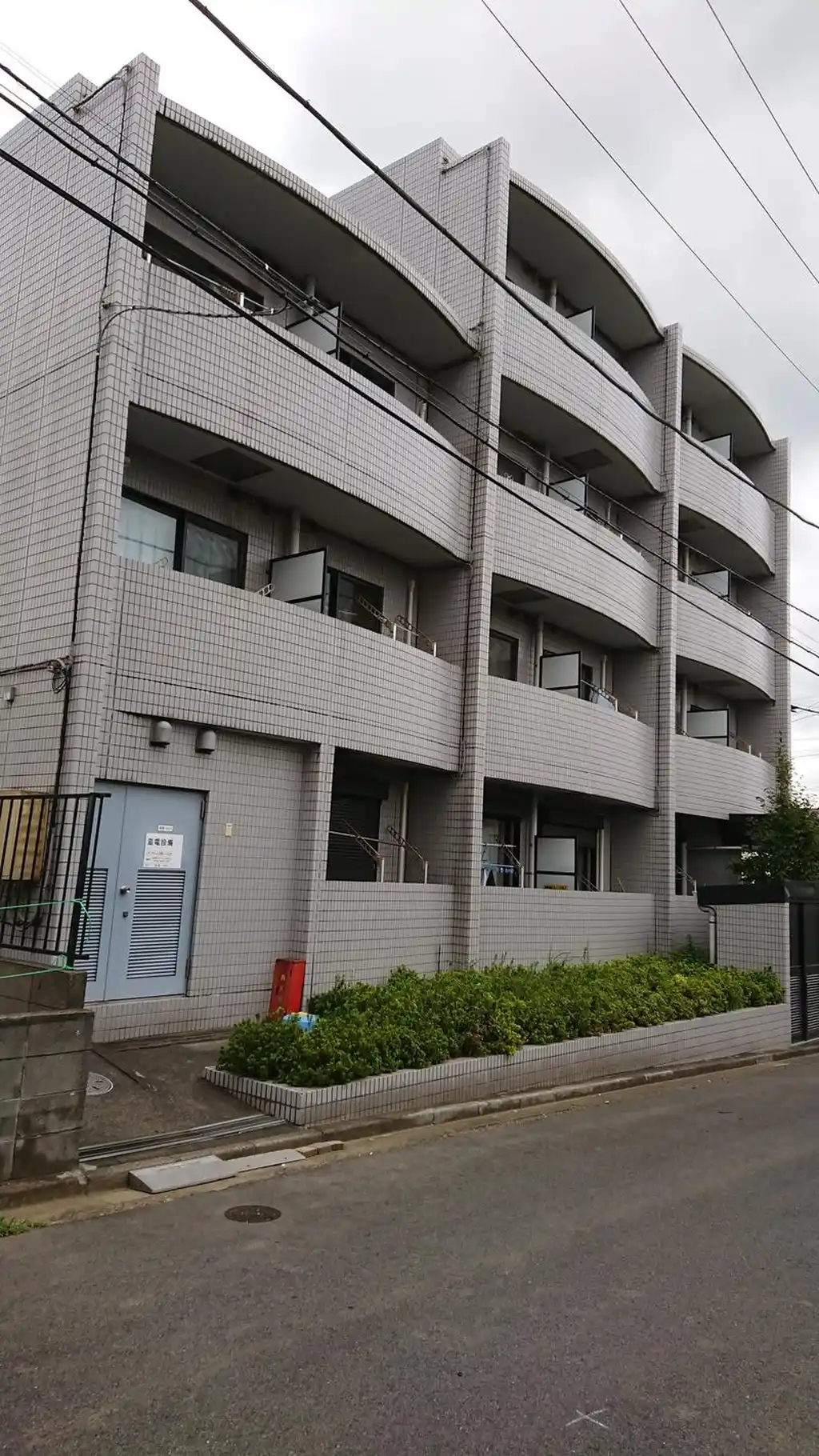 プレジオI 外観