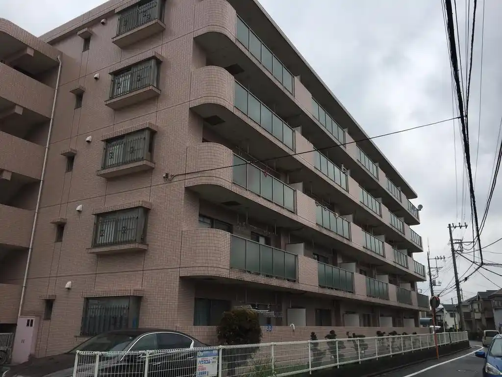 ハイビジョン 外観