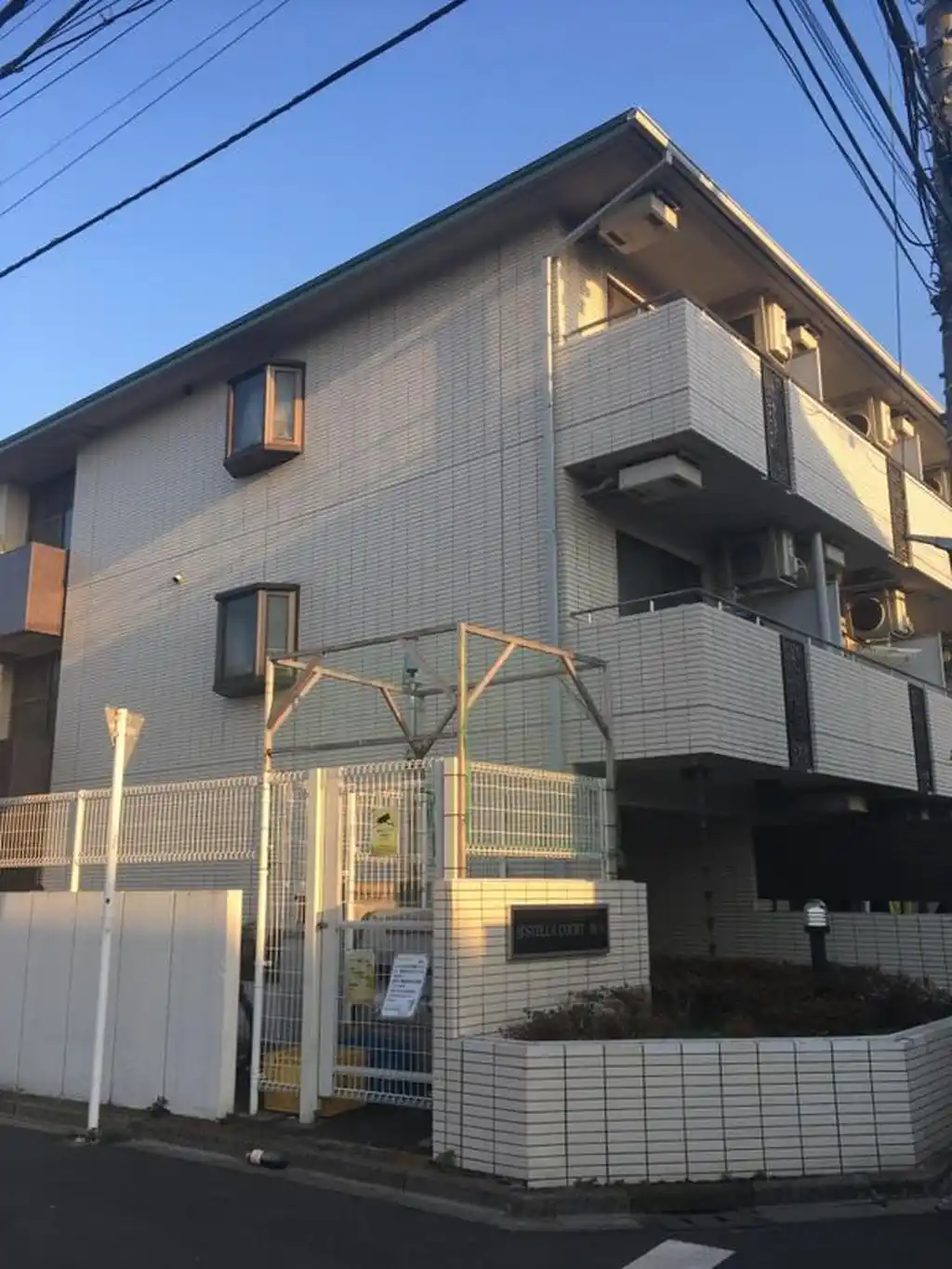 ドミールSR野方 外観