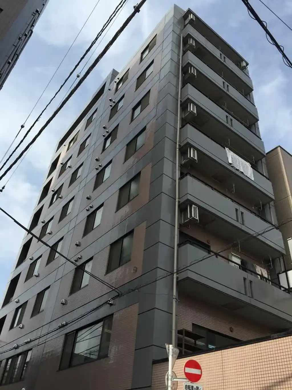 メゾンドレスポアール 外観