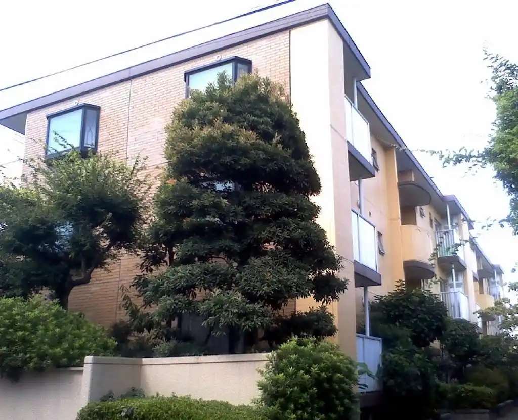 ソレイユ南成瀬2 外観