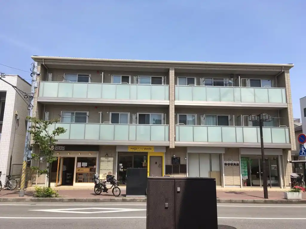 アルフラット 外観