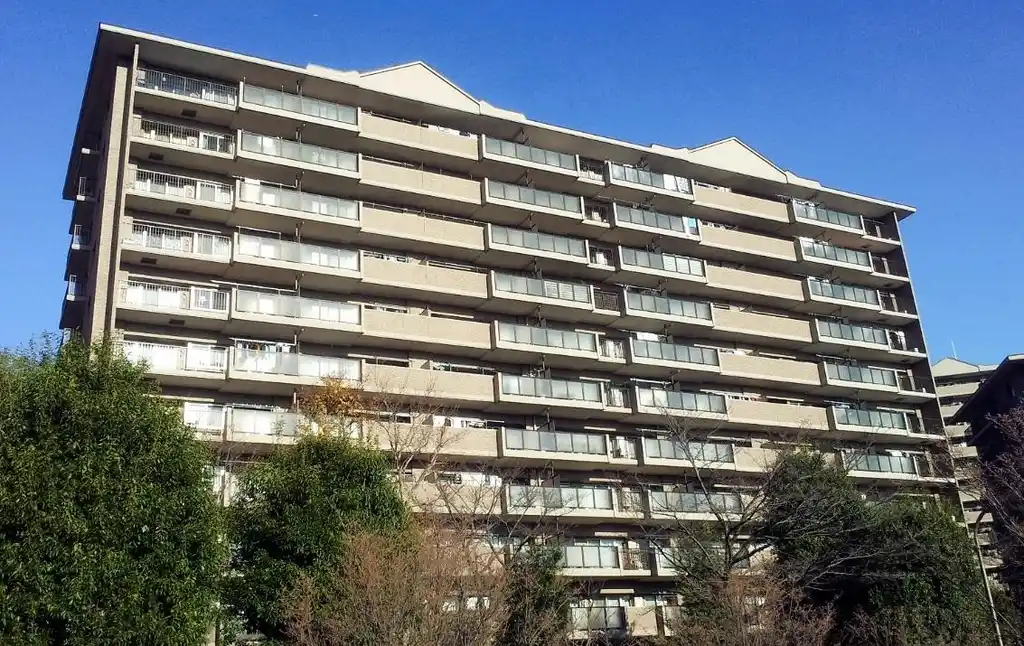 ルクサージュ・あおば山の手台エトワールコート(E棟) 外観