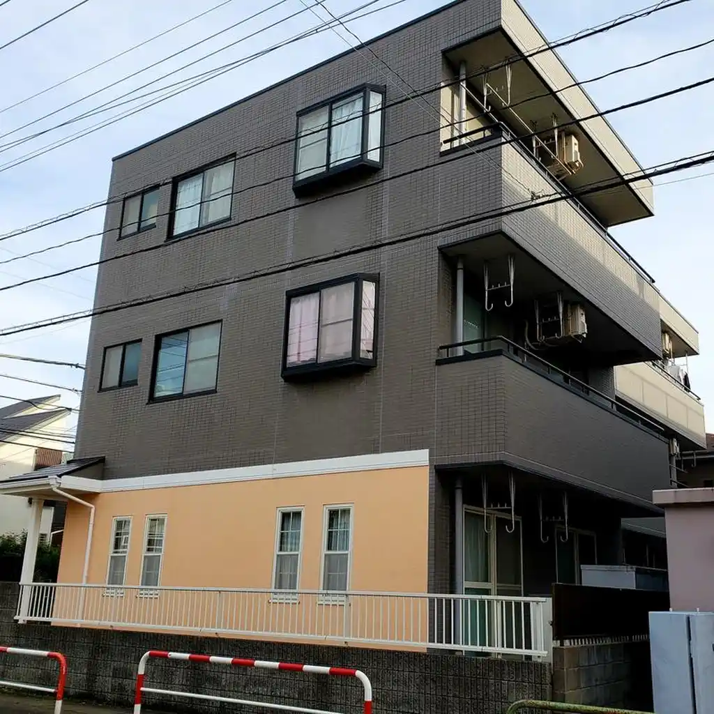メゾンマリーン 外観