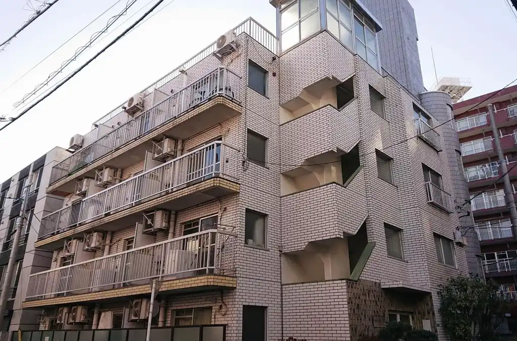 カスティル松葉 外観