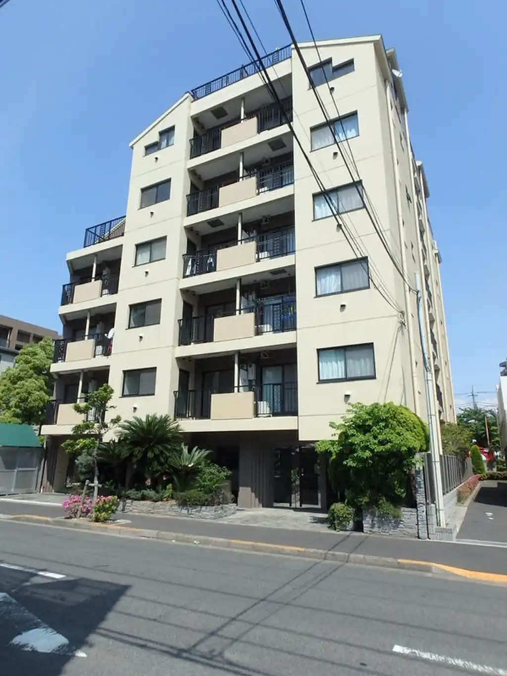 プレサ・M 外観