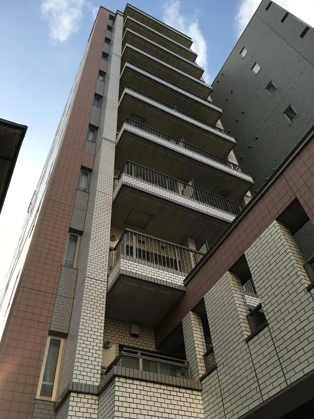 みた春日野 外観