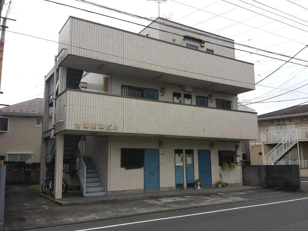 金森岩波ビル 外観