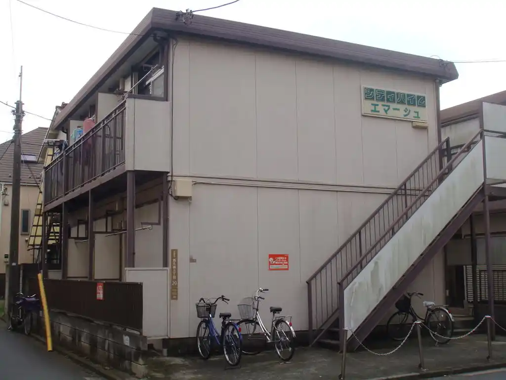 シティーハイムエマーシュ 外観