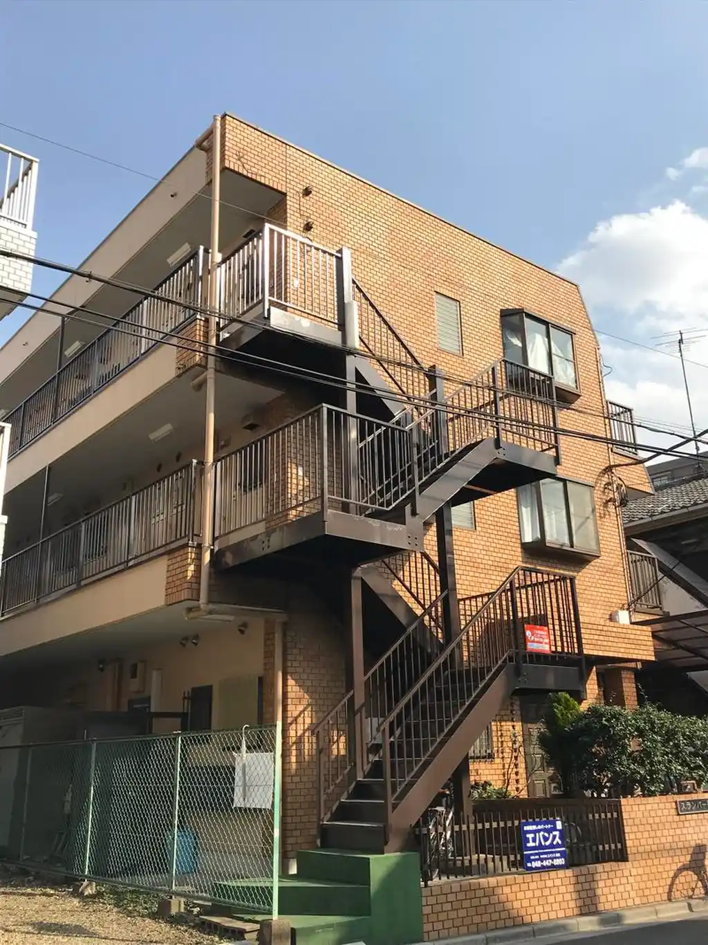 スランバー弥生 外観