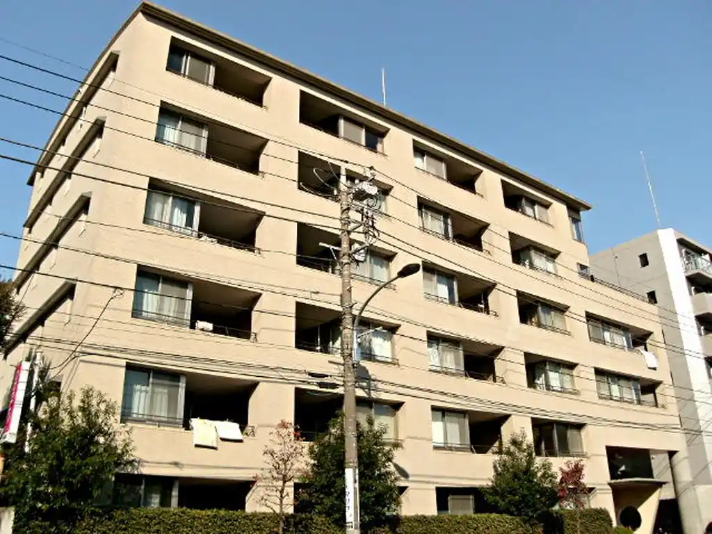チリエージォ 外観