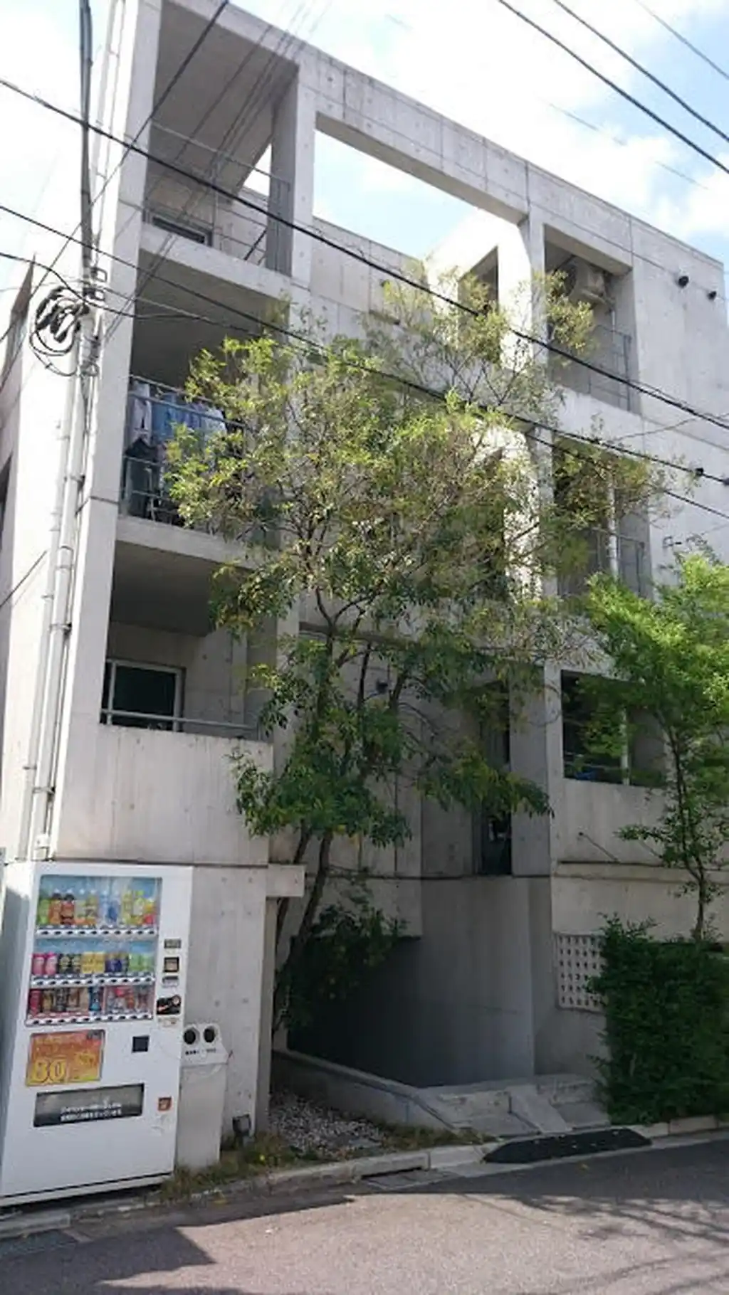 フェスティナレンテ 外観