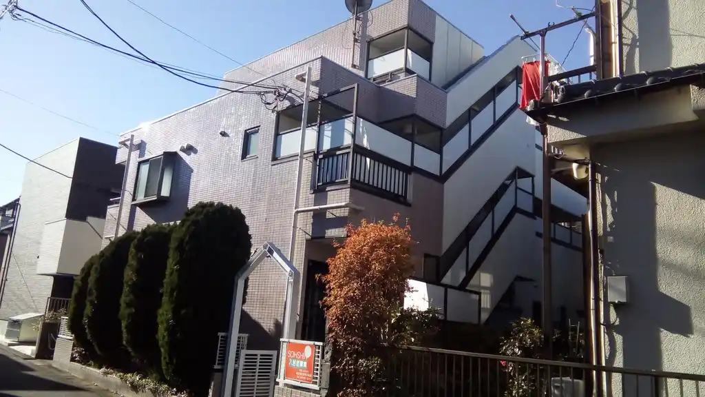 シャンプル井上 外観