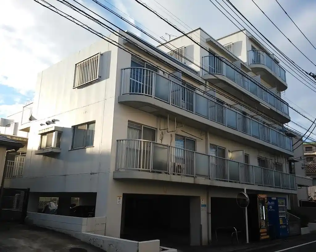 アズール川崎 外観