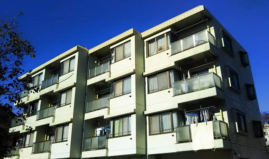 ベルシェモトナ 外観