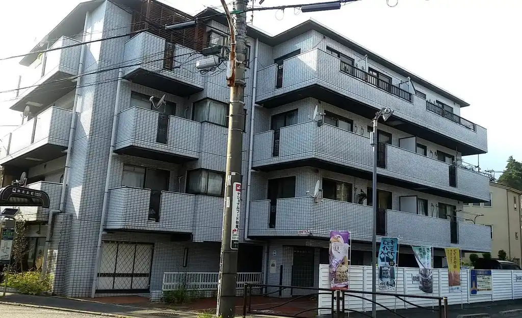 メゾン元泉 外観