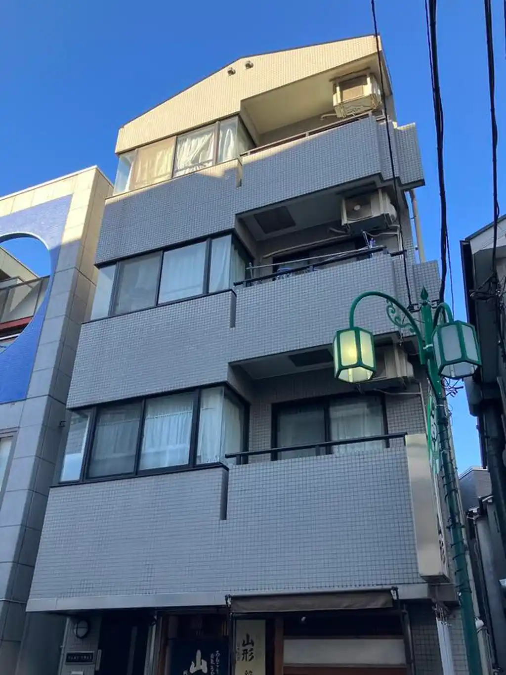 ウエストフラット 外観