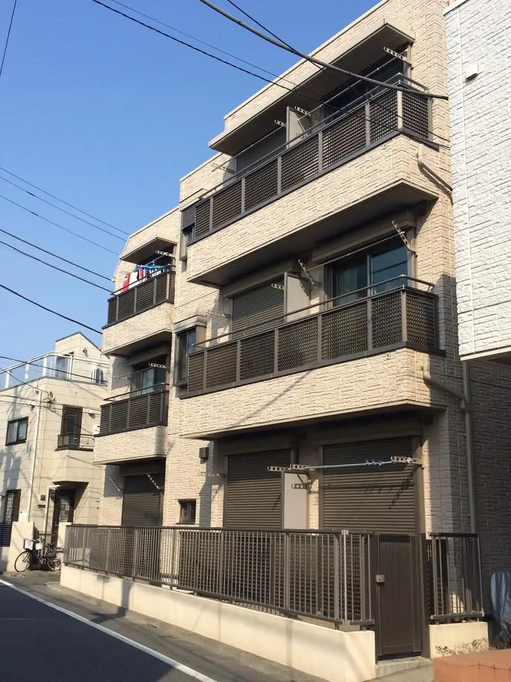 プレシャス 外観