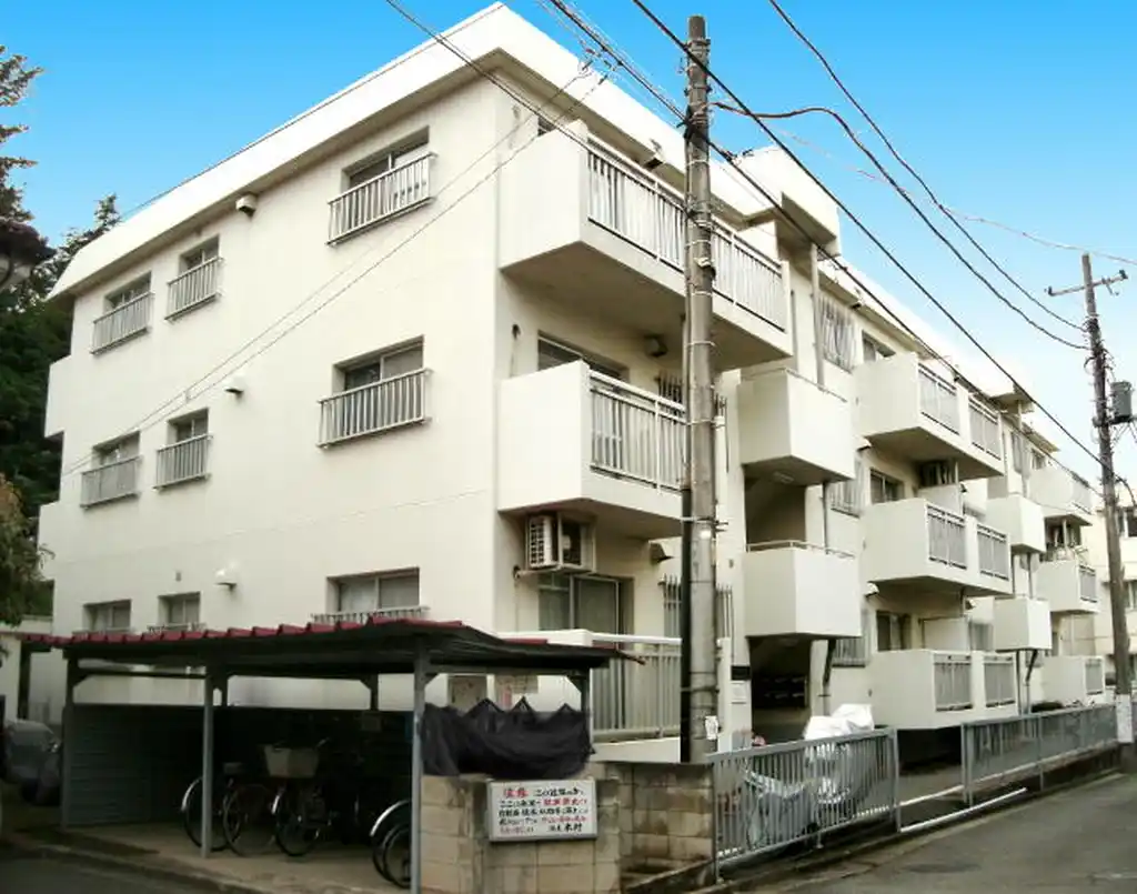 ラークハイツ 外観