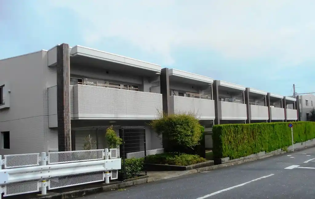 サングレイス京王堀之内court C 外観