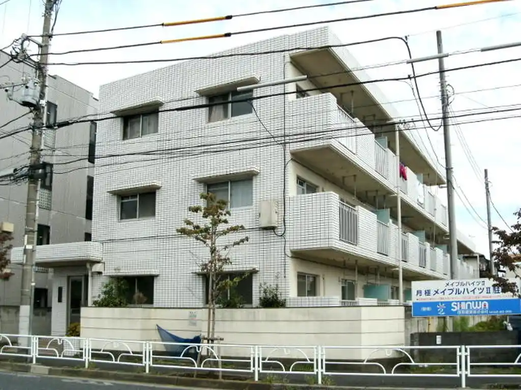 メイプルハイツ 外観
