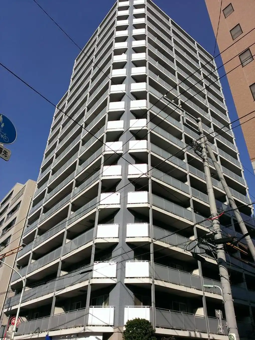 トレステージ目黒 外観