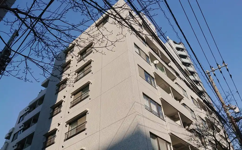 メイツ新宿なつめ坂 外観