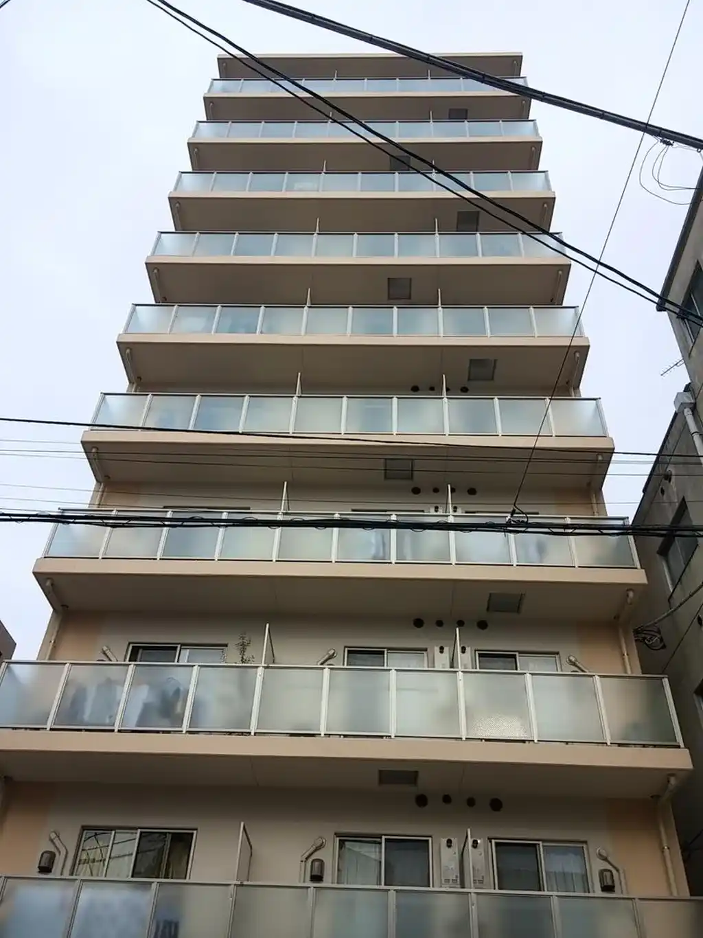 フェリスレガーロエス 外観