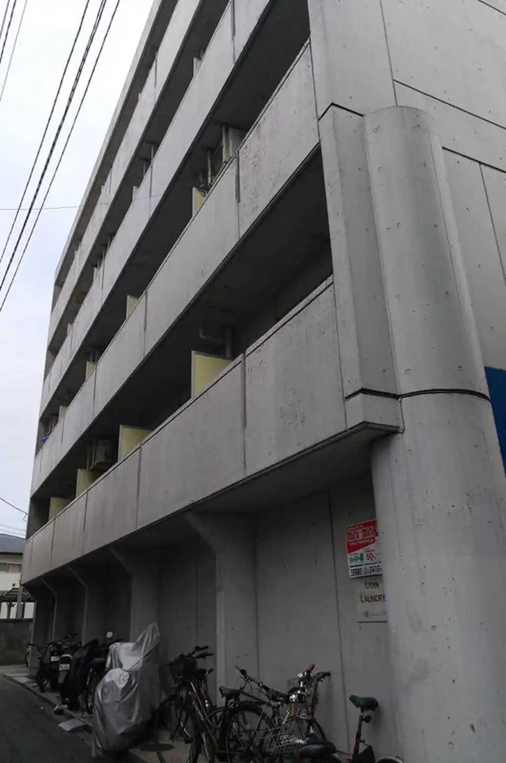 フラットテン 外観