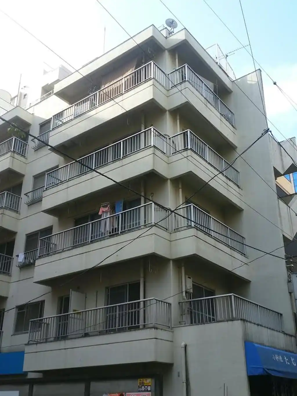 白石ビル 外観